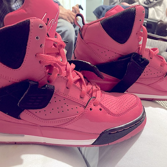 Pink Jordan Flight 45’s size 5y - Picture 2 of 3